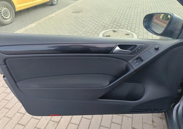 Volkswagen Golf cena 9999 przebieg: 286000, rok produkcji 2009 z Turek małe 301